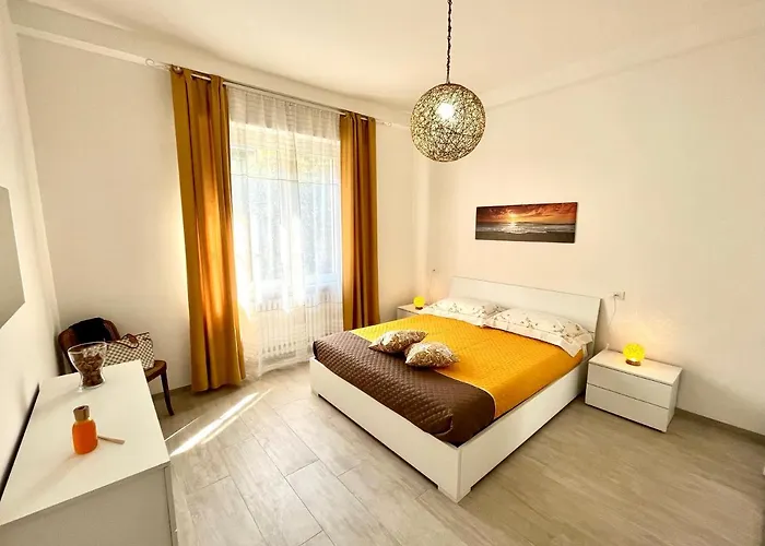 Marina Centro Harbor Apartament *